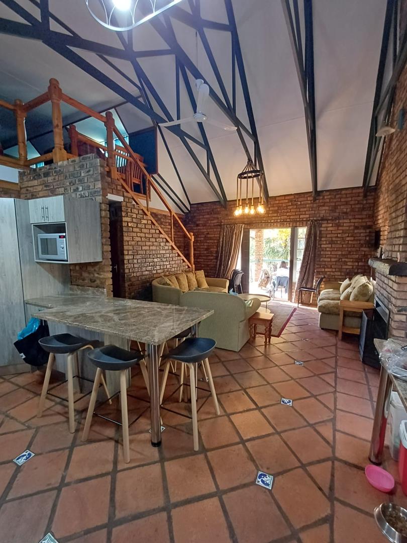 9 Bedroom Property for Sale in Willow Grange Free State